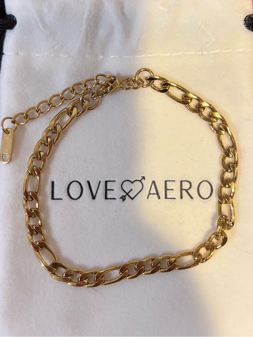 Love Aero Elegant Gold Link Bracelet